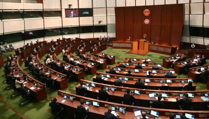 施政報告彰顯特區政府的擔當和智慧
